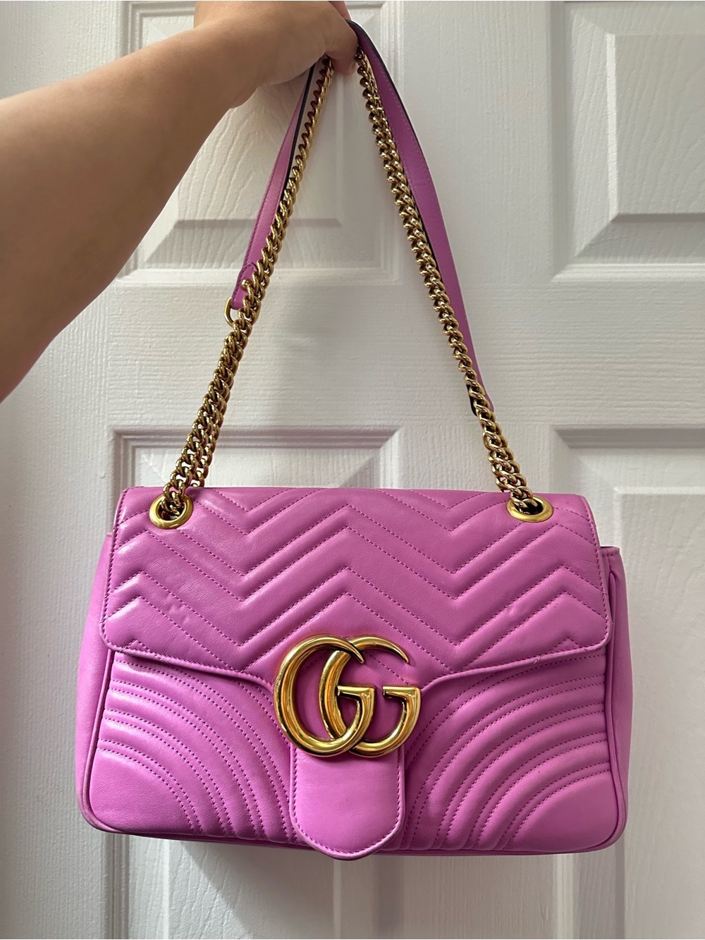 Gucci Lilac Quilted Leather Shoulder Bag with Gold Double G